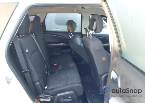 2015 Dodge Journey Sxt z USA, uszkodzony, nr VIN 3C4PDCBG5FT542429